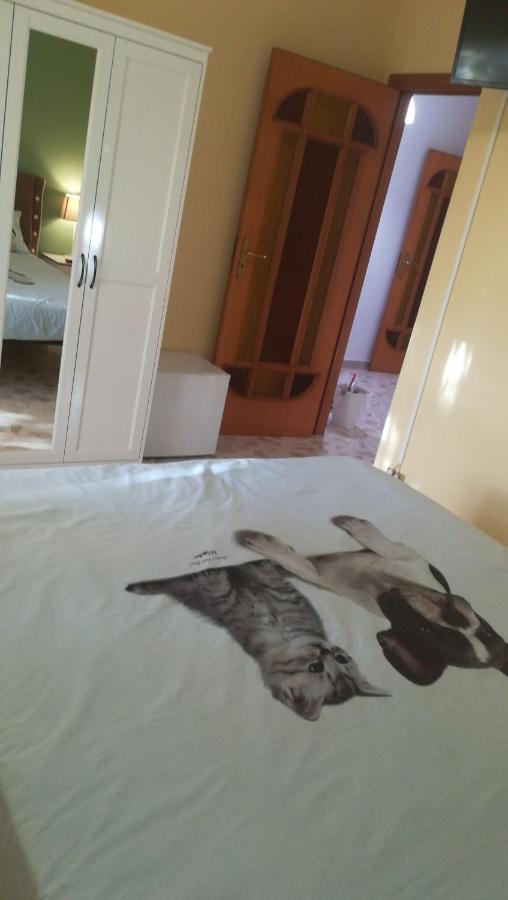 Terra Bianca Bed & Breakfast Trani Bagian luar foto