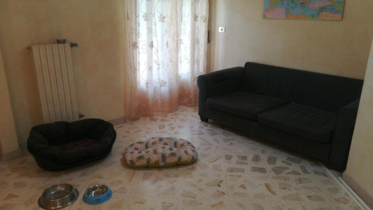 Terra Bianca Bed & Breakfast Trani Bagian luar foto