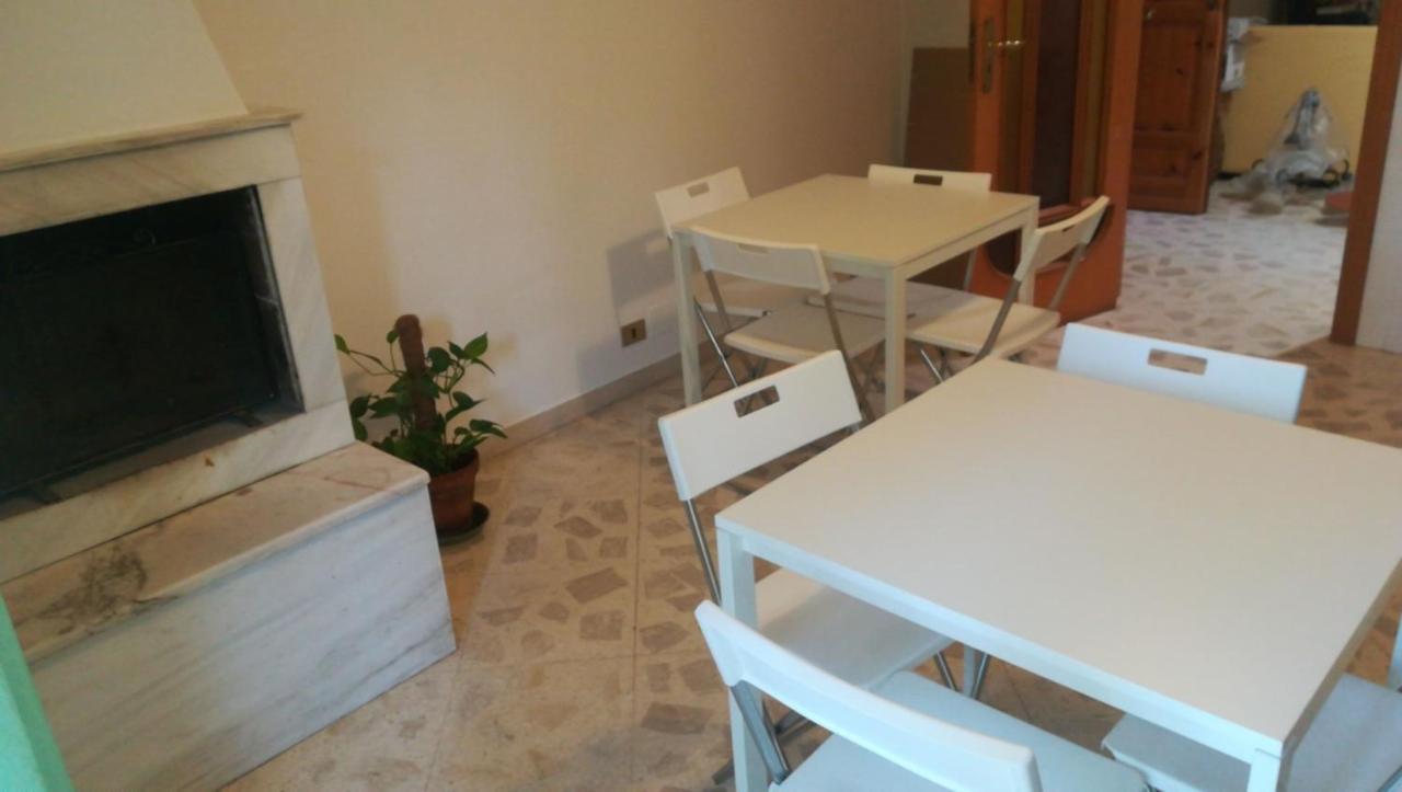 Terra Bianca Bed & Breakfast Trani Bagian luar foto